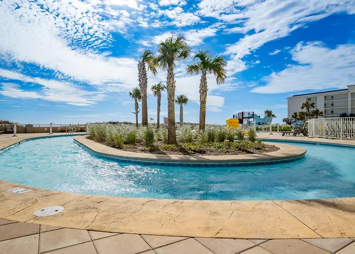Phoenix Gulf Towers 402 Apartment