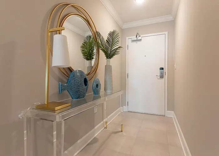 Phoenix Gulf Towers 402 Apartment